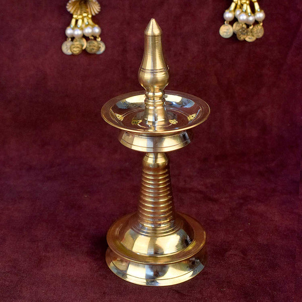 7.5 Inch Small Brass Kerala Diya. AKP NilaVilakku Deepam