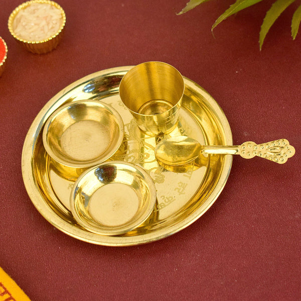 Laddu Gopa Bhog Thali Set – Medium Size Kanha Embossed (4 Inch)