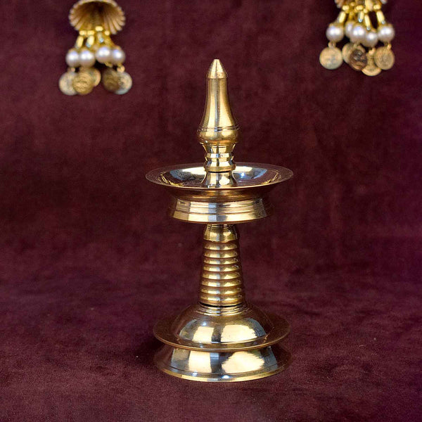 5 Inch Small Brass Kerala Diya. AKP NilaVilakku Deepam
